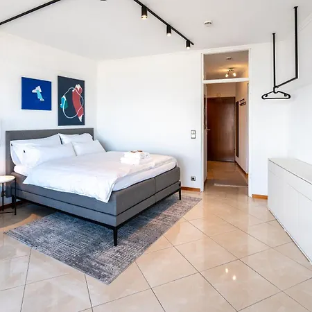 Apartment In Der 30. Etage, Tolle Aussicht, Zentral Augsburg