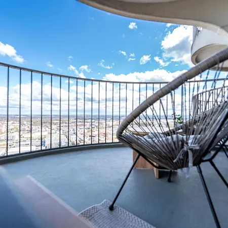 Apartment In Der 30. Etage, Tolle Aussicht, Zentral Augsburg
