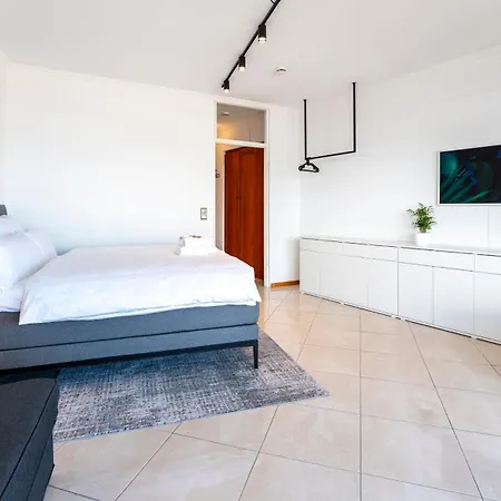 Lägenhet In Der 30. Etage, Tolle Aussicht, Zentral Augsburg