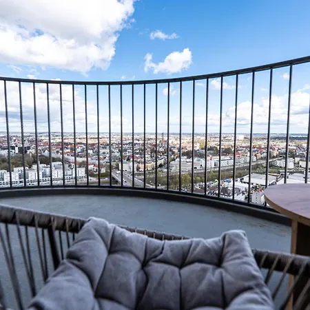 In Der 30. Etage, Tolle Aussicht, Zentral Daire *